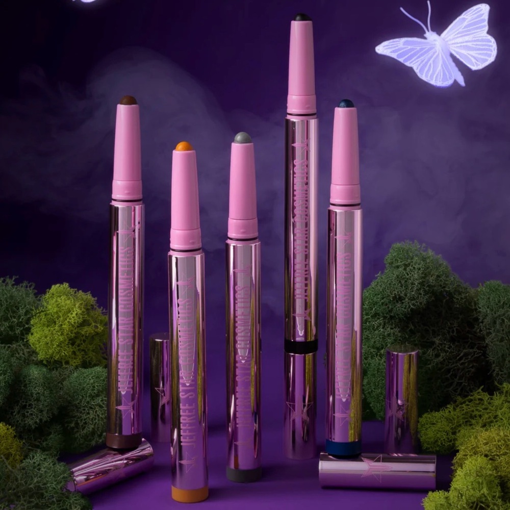 Jeffree Star Graveyard Shift Velour Eye Crayon-matte green grey, water resistant - Picture 7 of 7